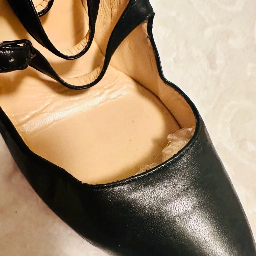 Chic Black and Red Women's Louboutin Heels - Picture 14 of 14